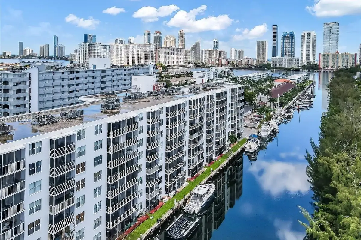 3660 NE 166th St #603, North Miami Beach: photo 1 of 19