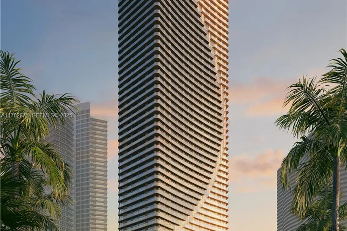1837 NE 4th Ave #2113, Miami: photo 1 of 16