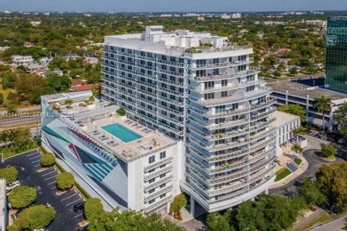 4250 Biscayne Blvd #1006, Miami: photo 1 of 21