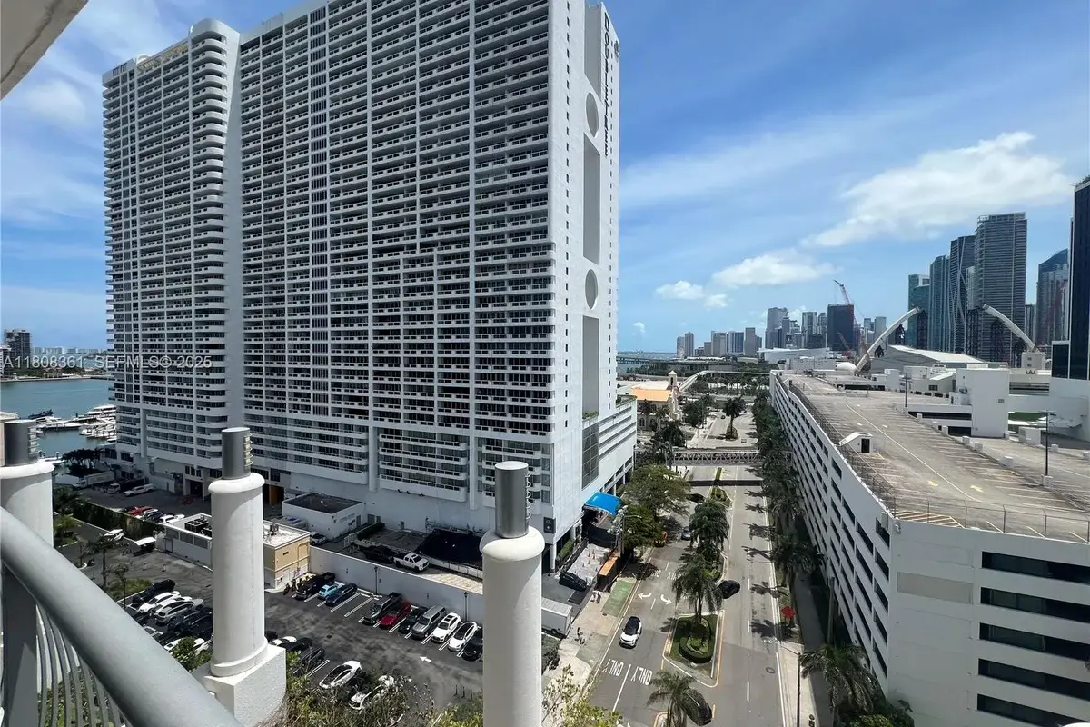 1750 N Bayshore Dr #1410, Miami: photo 1 of 11