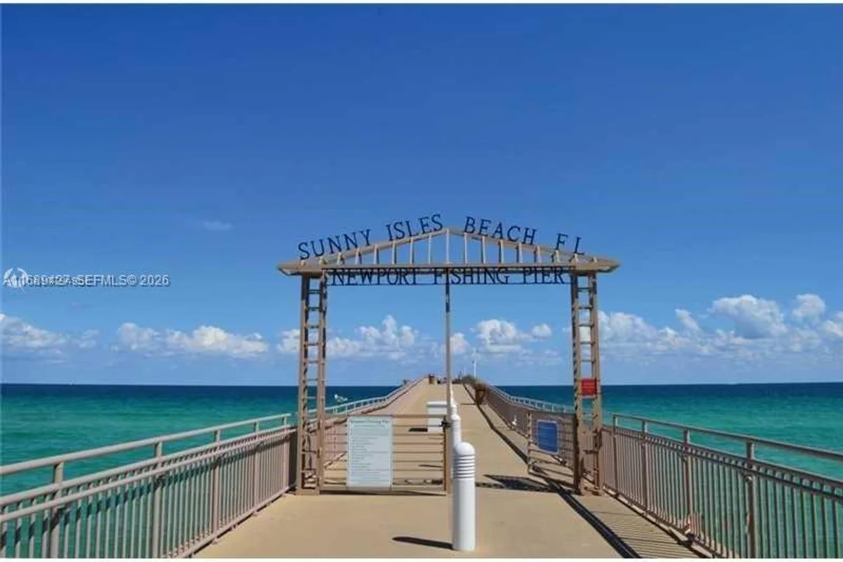 17021 N Bay Rd #412-IV, Sunny Isles Beach: photo 1 of 38