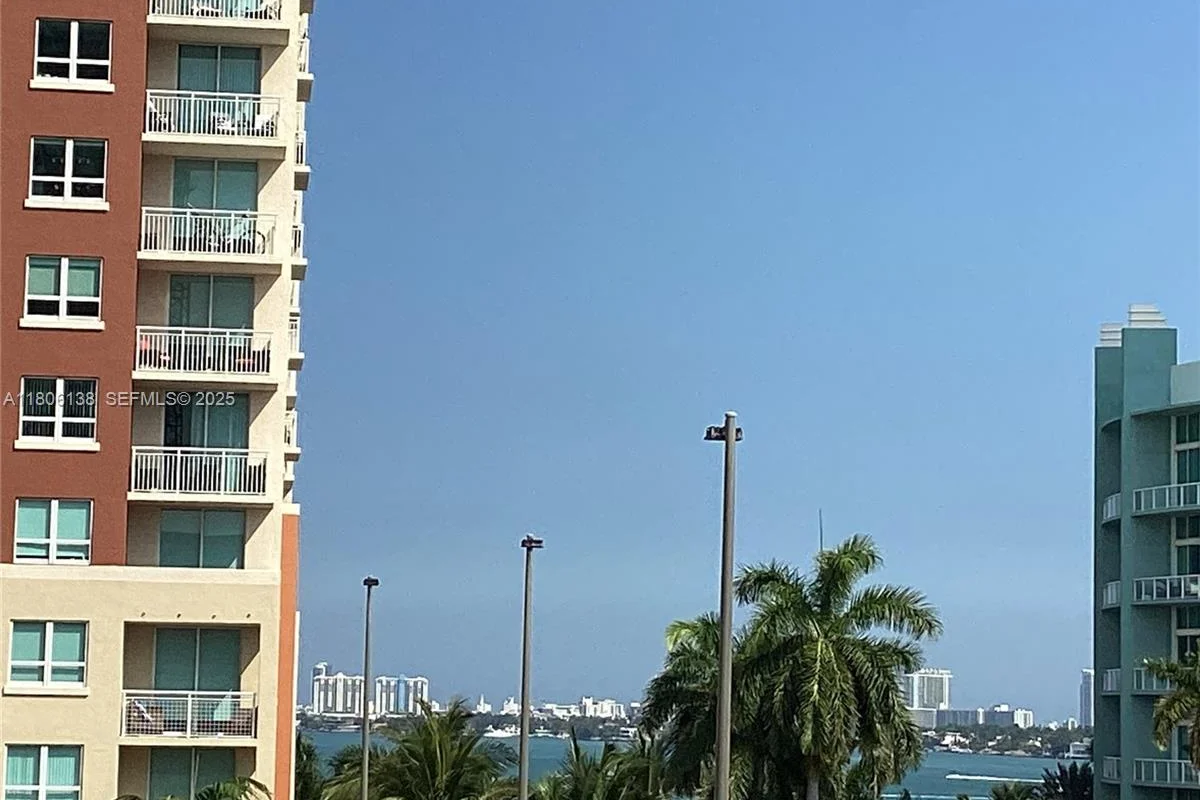 2001 Biscayne Blvd #3503, Miami: photo 1 of 34