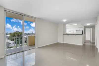 215 SW 42nd Ave #402, Miami: photo 1 of 20