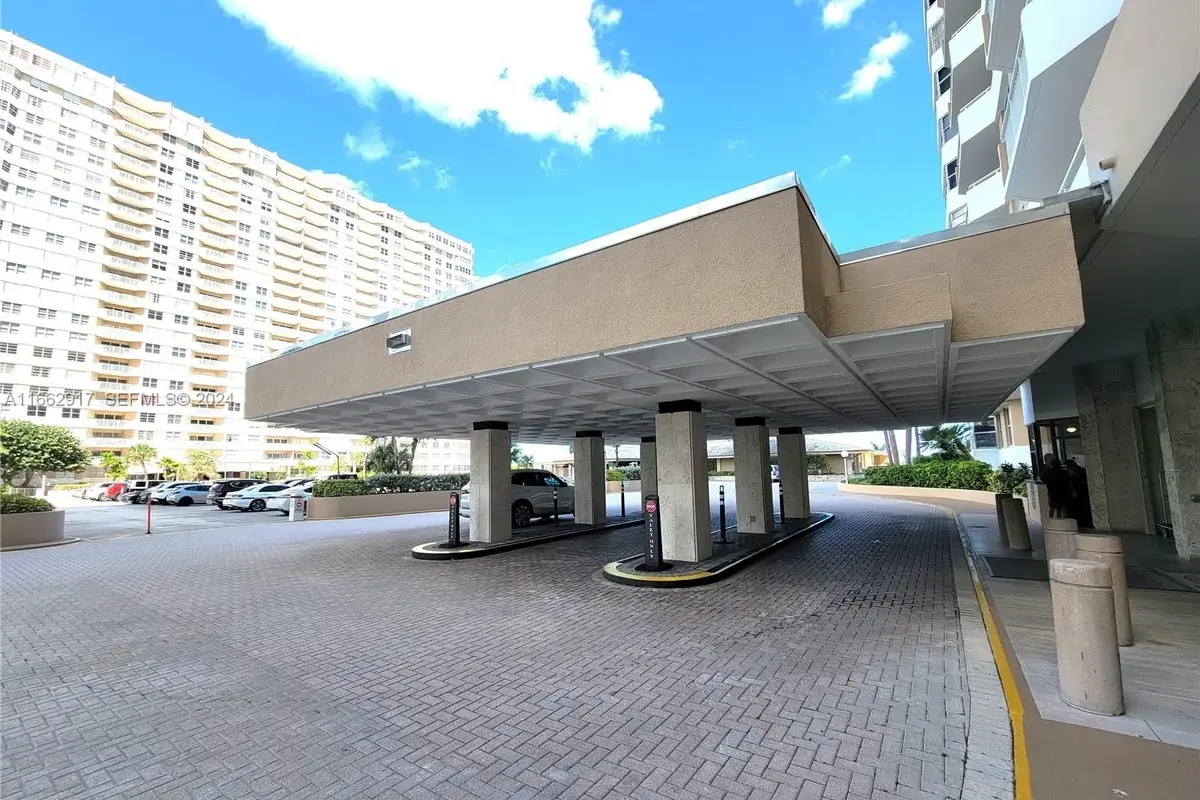 1980 S Ocean Dr #2C, Hallandale Beach: photo 1 of 55