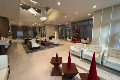 7825 NW 107th Ave #310, Doral: photo 1 of 15
