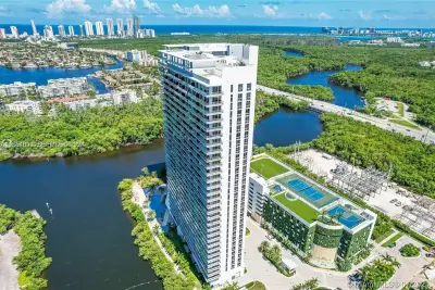 16385 Biscayne Blvd #1201, North Miami Beach: photo 1 of 42
