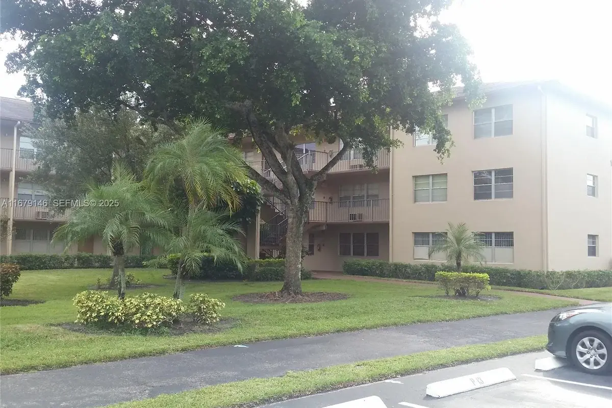 13350 SW 1st St #109P, Pembroke Pines: photo 1 of 5