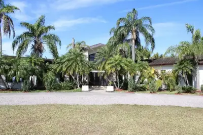 31050 SW 193rd Ave, Homestead: photo 1 of 57