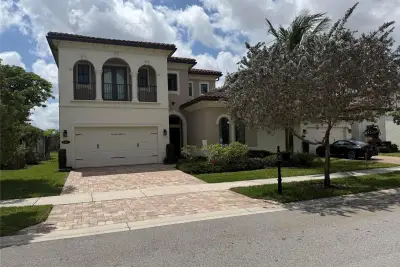 8467 Grand Prix Ln, Boynton Beach: photo 1 of 32