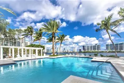 3255 NE 184th St #12311, Aventura: photo 1 of 23