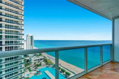 1830 S Ocean Dr #2209, Hallandale Beach: photo 1 of 30