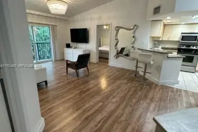 2119 SE 10th Ave #917, Fort Lauderdale: photo 1 of 20