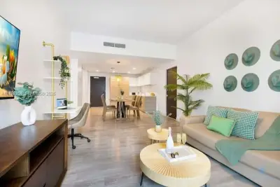 777 N Ocean Dr #N521, Hollywood: photo 1 of 54