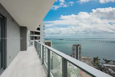 1451 Brickell Ave #2103, Miami: photo 1 of 18