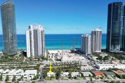 18825 Atlantic Blvd, Sunny Isles Beach: photo 1 of 16