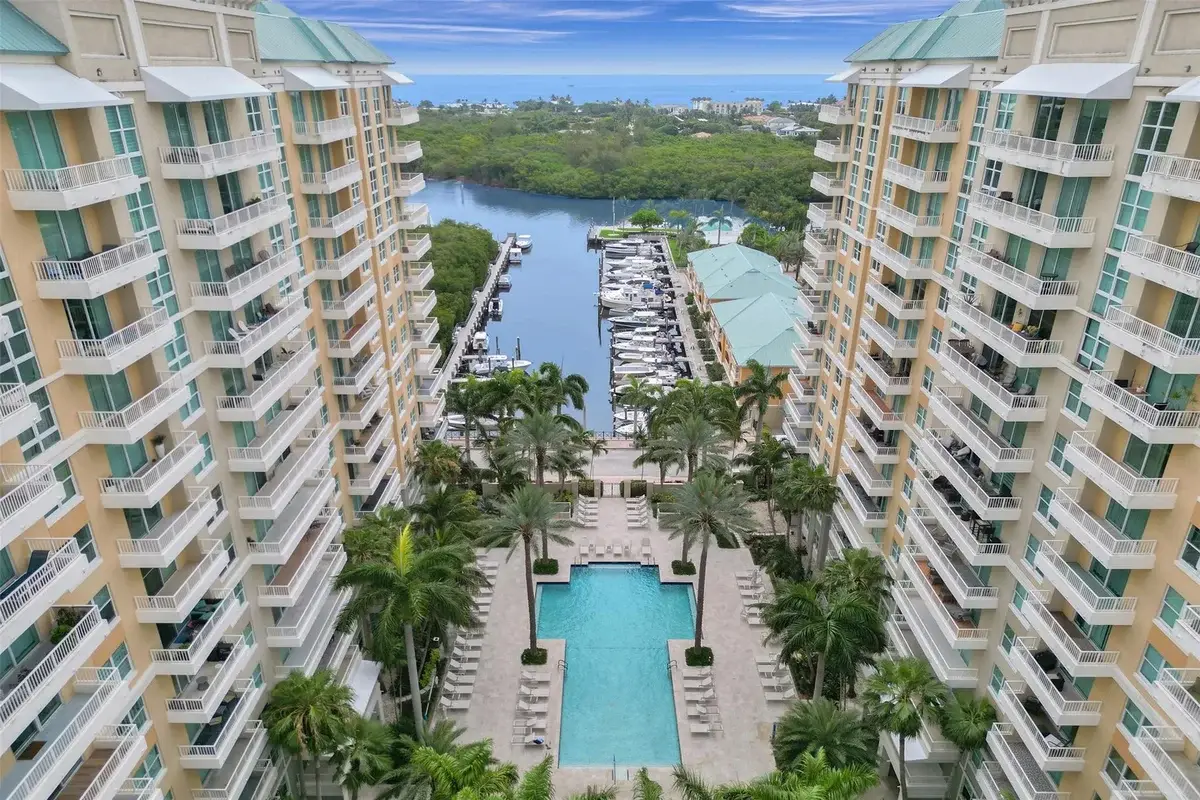 700 E Boynton Beach Blvd #406, Boynton Beach: photo 1 of 39