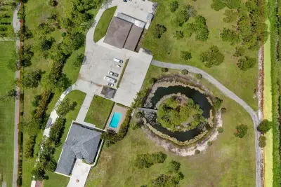 11085 86th St N, West Palm Beach: photo 1 of 59