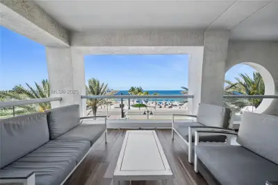 551 N Fort Lauderdale Beach Blvd #R201, Fort Lauderdale: photo 1 of 70