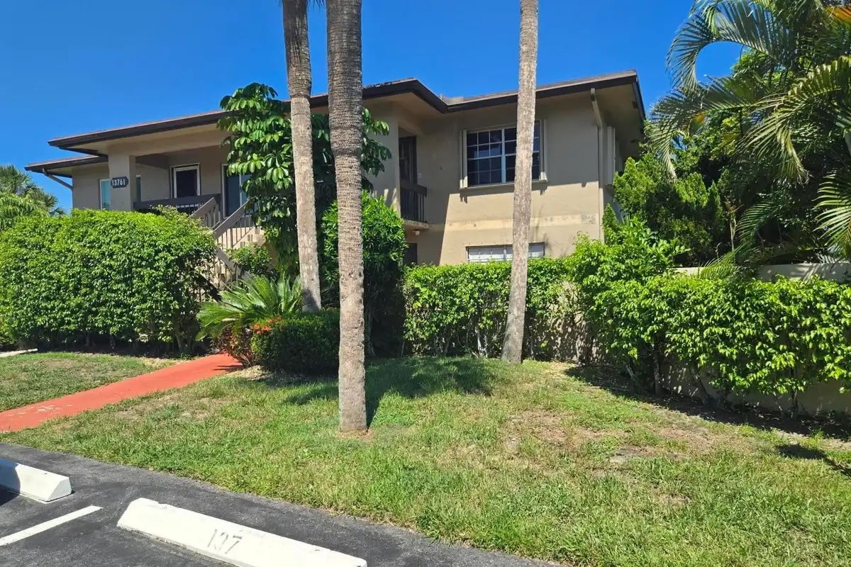 13761 Via Aurora #D, Delray Beach: photo 1 of 19