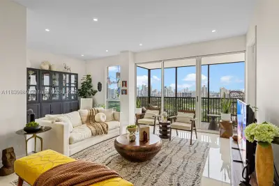 20379 W Country Club Dr #PH38, Aventura: photo 1 of 30