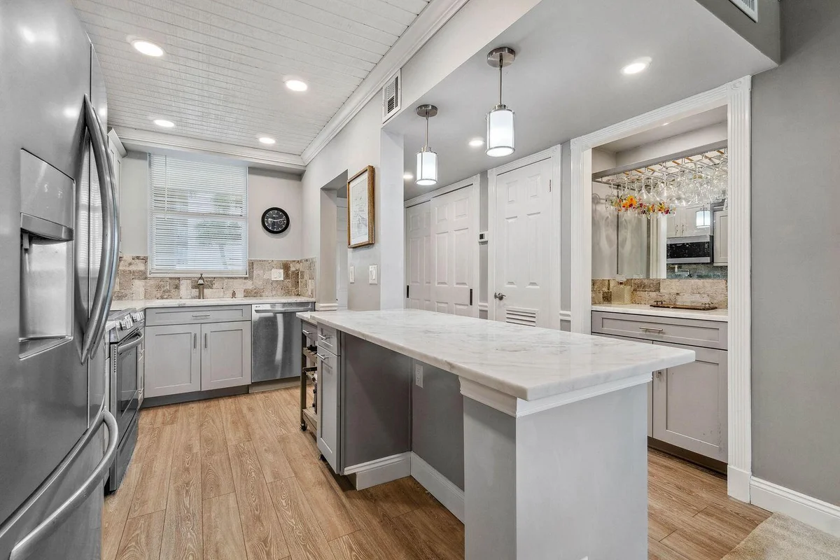 100 Paradise Harbour Blvd #208, North Palm Beach: photo 1 of 30