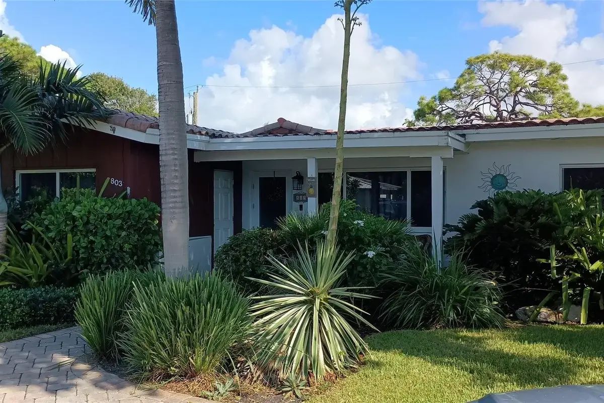 803 NE 21st Dr, Fort Lauderdale: photo 1 of 7