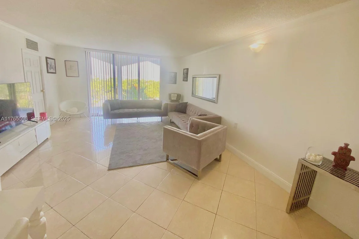 9801 Collins Ave #8M, Bal Harbour: photo 1 of 29