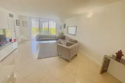 9801 Collins Ave #8M, Bal Harbour: photo 1 of 29