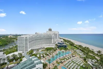 4391 Collins Ave #1605, Miami Beach: photo 1 of 35