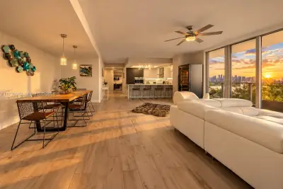 1180 N Federal Hwy #605, Fort Lauderdale: photo 1 of 65