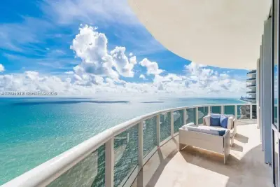 16001 Collins Ave #3201, Sunny Isles Beach: photo 1 of 43