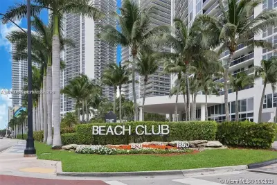1830 S Ocean Dr #3208, Hallandale Beach: photo 1 of 33