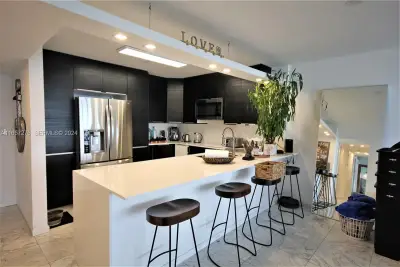 5151 Collins Ave #933, Miami Beach: photo 1 of 62