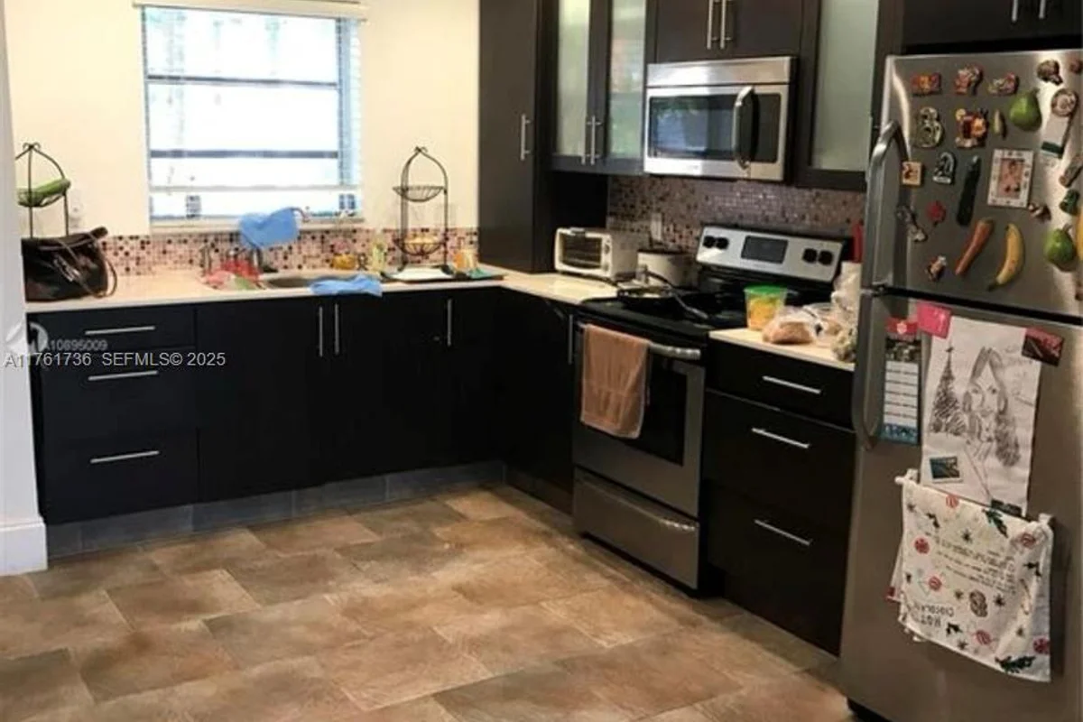 7344 SW 82nd St #C113, Miami: photo 1 of 8