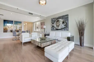 19126 Fisher Island Dr, Miami Beach: photo 1 of 59