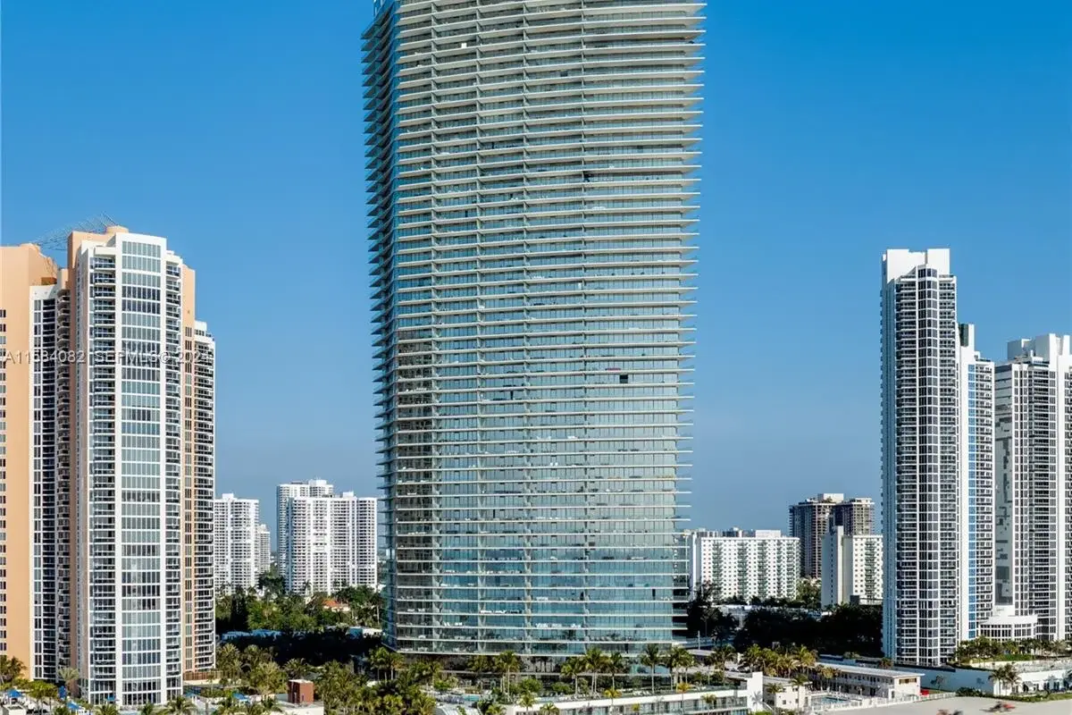 18975 Collins Ave #5102, Sunny Isles Beach: photo 1 of 2