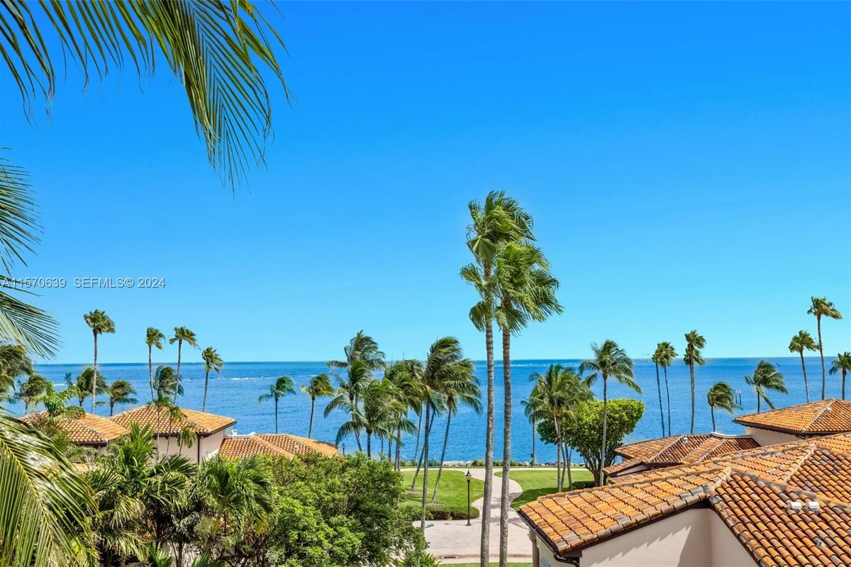 19144 Fisher Island Dr, Miami Beach: photo 1 of 67