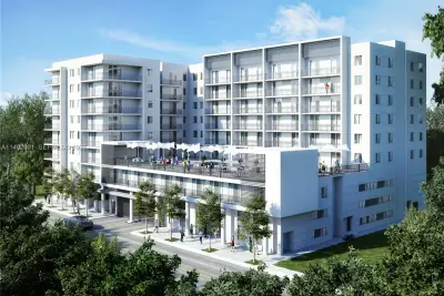 645 NW 1st St #503, Miami: photo 1 of 25