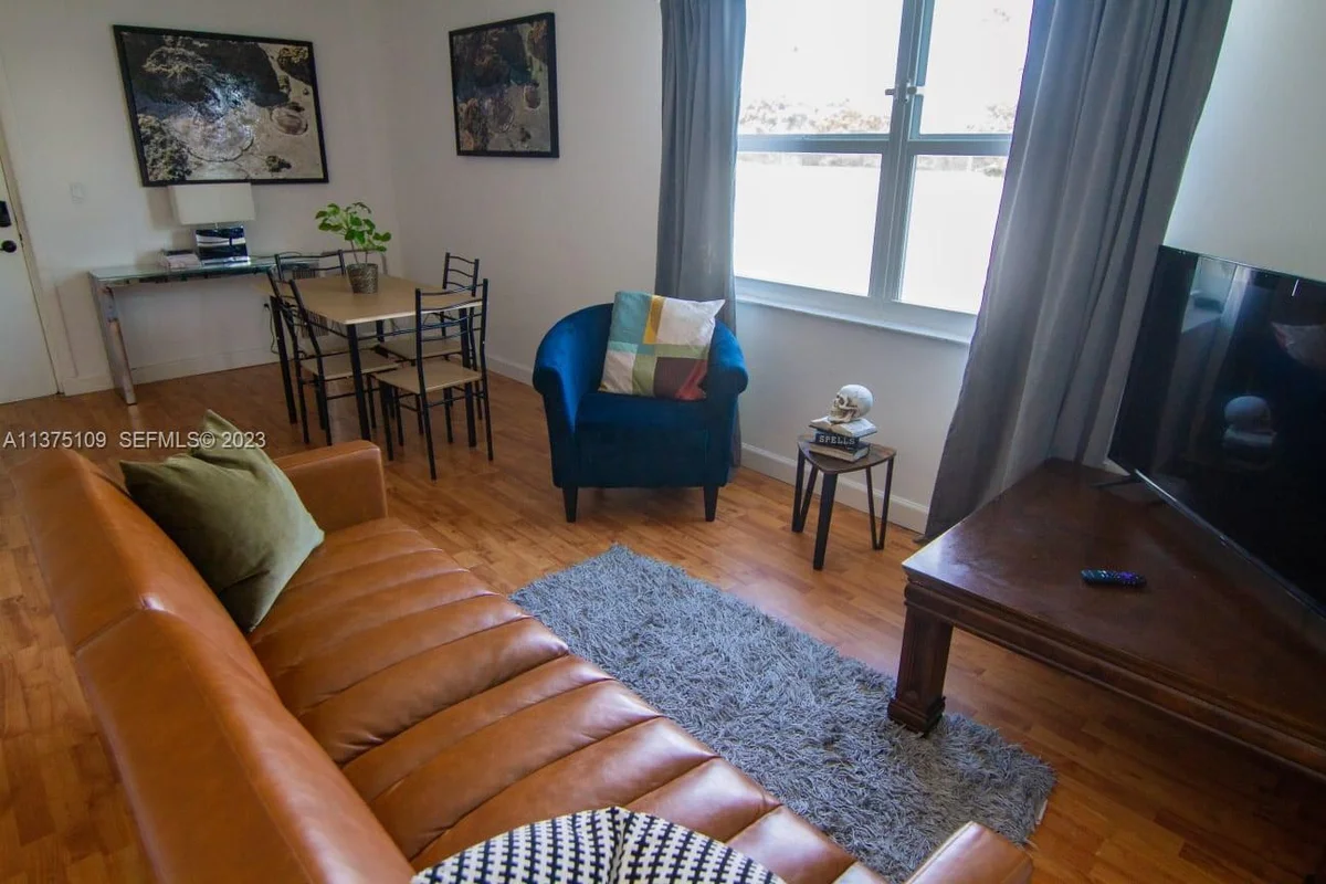 753 Michigan Ave #3D, Miami Beach: photo 1 of 14