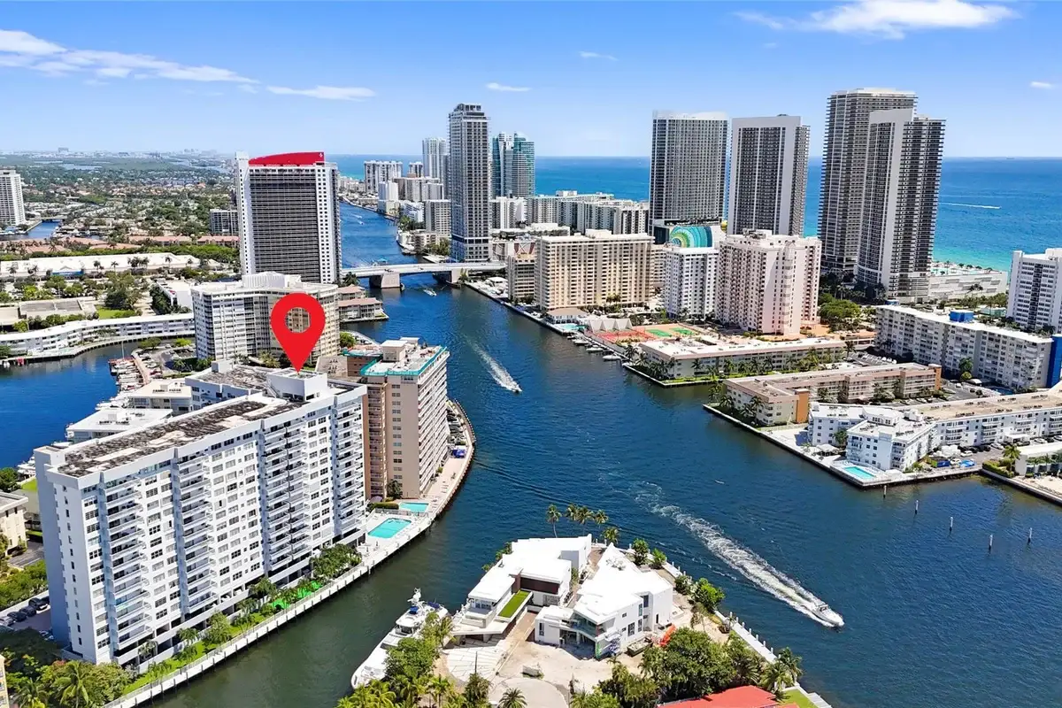 137 Golden Isles Dr #706, Hallandale Beach: photo 1 of 72