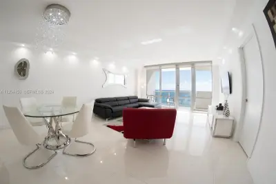 5601 Collins Ave #1603, Miami Beach: photo 1 of 49