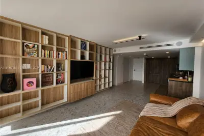 2555 Collins Ave #306, Miami Beach: photo 1 of 14