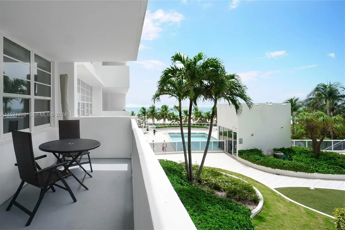 100 Lincoln Rd #436, Miami Beach: photo 1 of 14