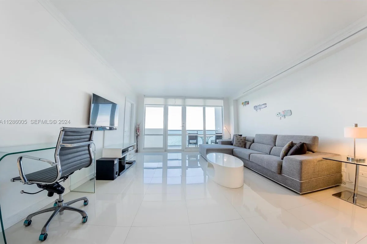 5601 Collins Ave #1206, Miami Beach: photo 1 of 54