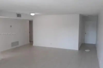 5900 NW 17th Pl #109, Sunrise: photo 1 of 9