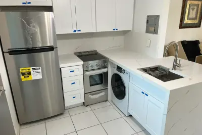 1172 Surf Rd #A3, Riviera Beach: photo 1 of 9
