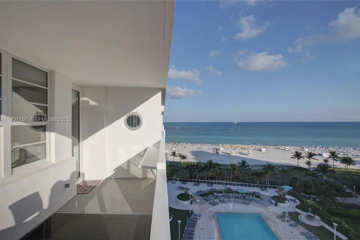 100 Lincoln Rd #940, Miami Beach: photo 1 of 28