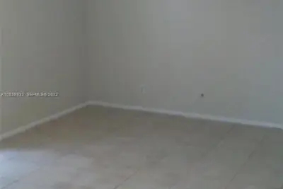 8411 Lagos De Campo Blvd #303U, Tamarac: photo 1 of 7