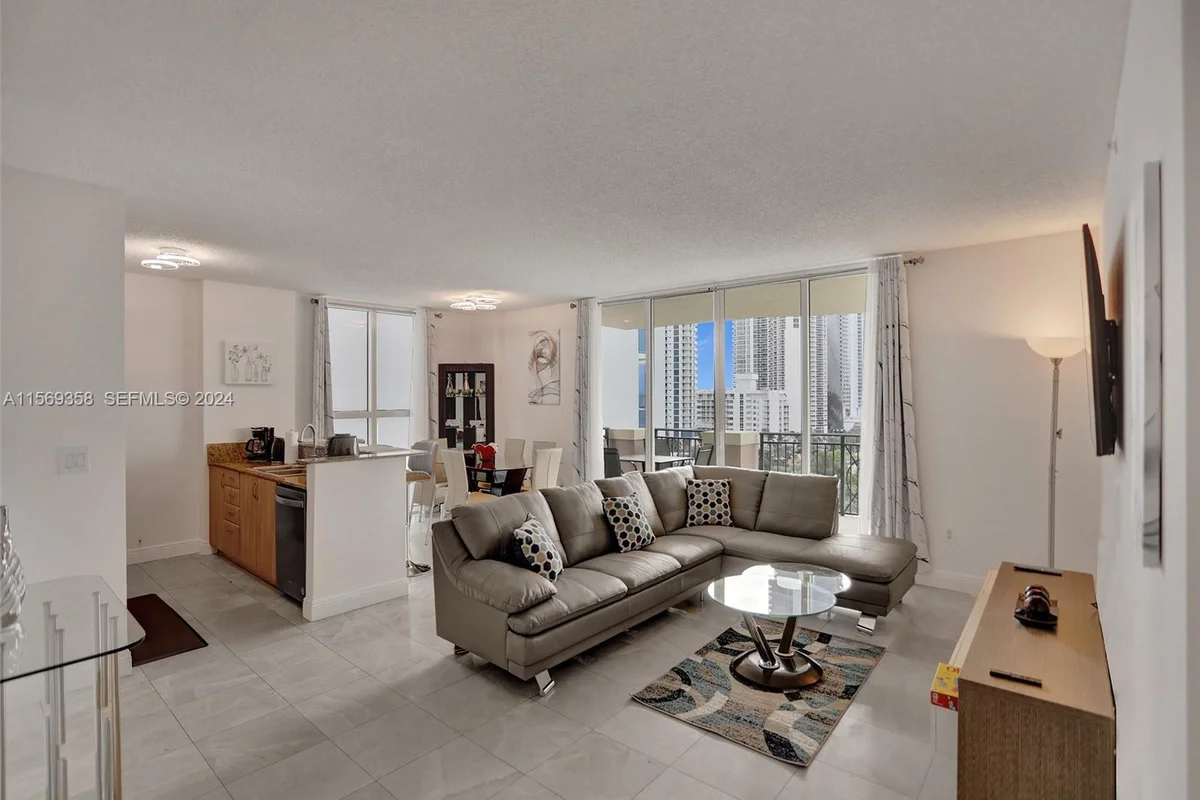 17555 Atlantic Blvd #1101, Sunny Isles Beach: photo 1 of 68