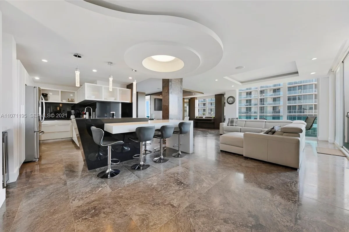 4001 S Ocean Dr #PH1, Hollywood: photo 1 of 41